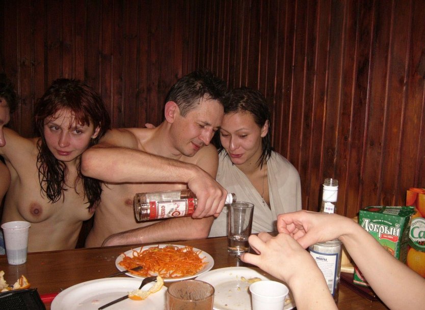 Пьяный корпоратив в бане ню