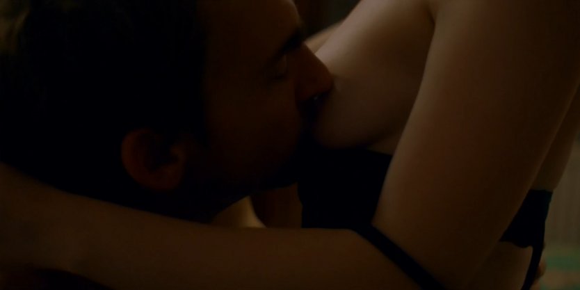 Хелен МАККРОРИ эро сцены