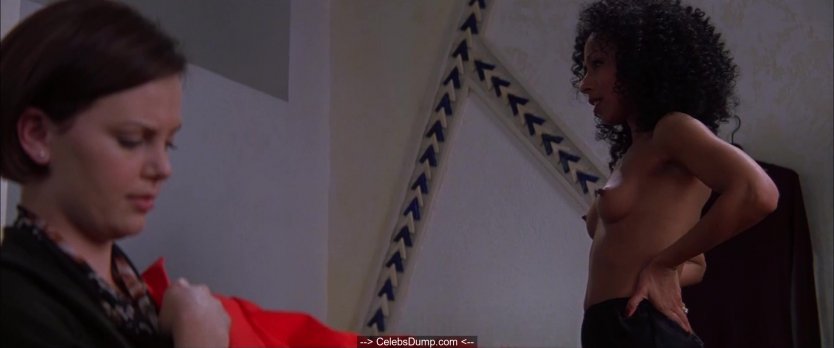 Конни Бриттон голенькая