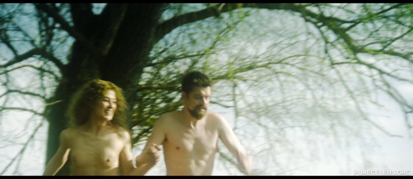 Розамунд Пайк 18 +