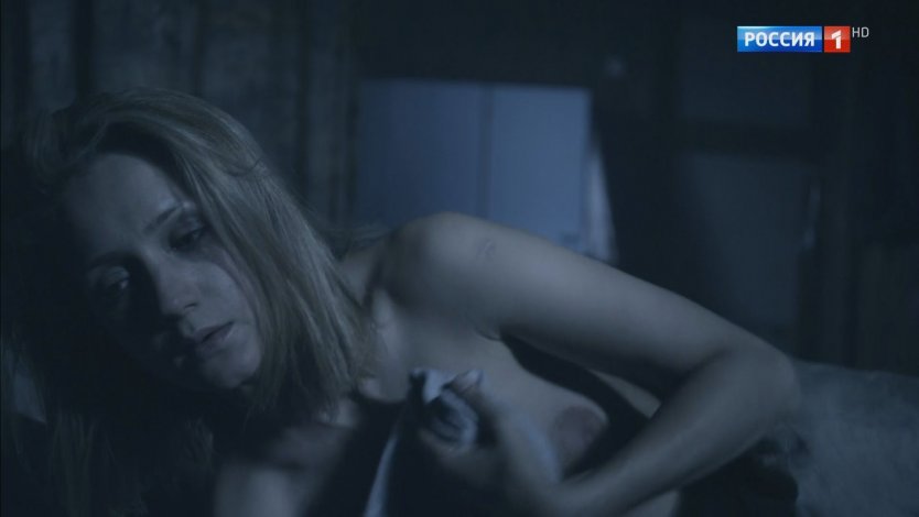 Виктория Исакова топлес