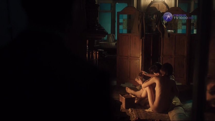 Виктория Исакова голая в фильме