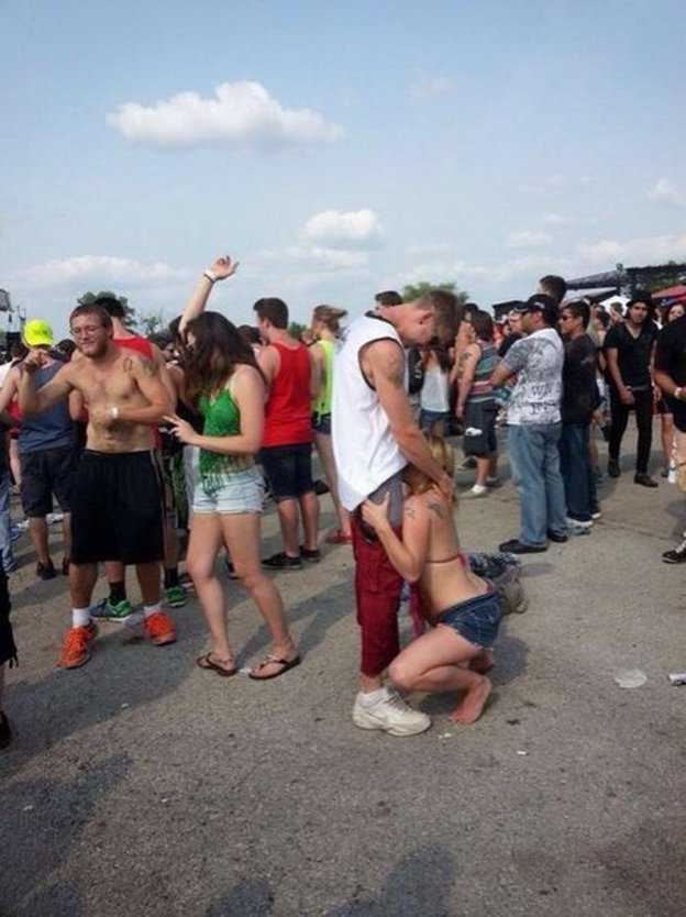 Уличный разврат на фесте