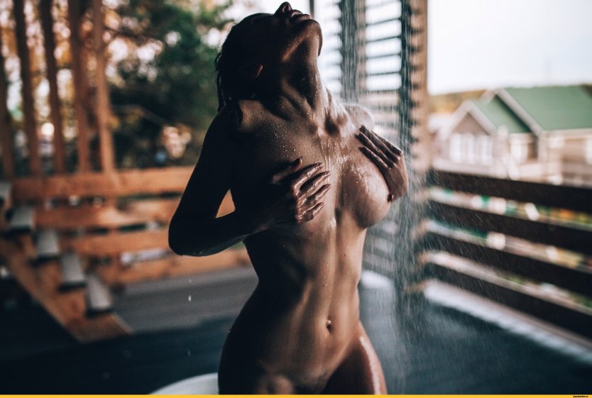 Диана Волкова голая грудь