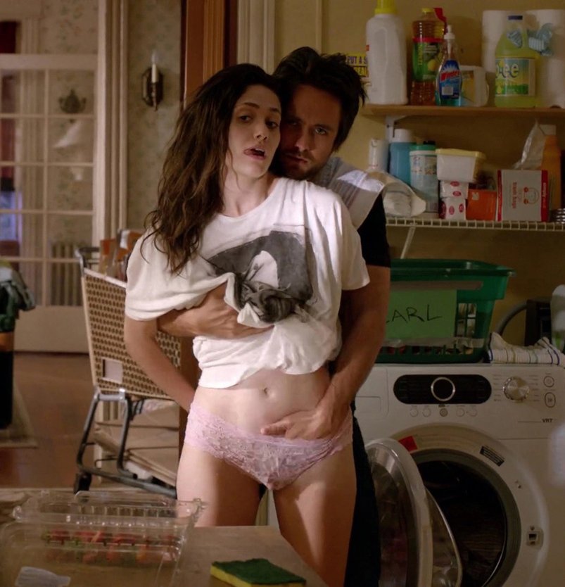 Сериал бесстыжие сиськи Эмми Россум