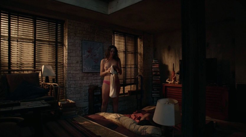 Голая Эмми Россум сериал бесстыжие