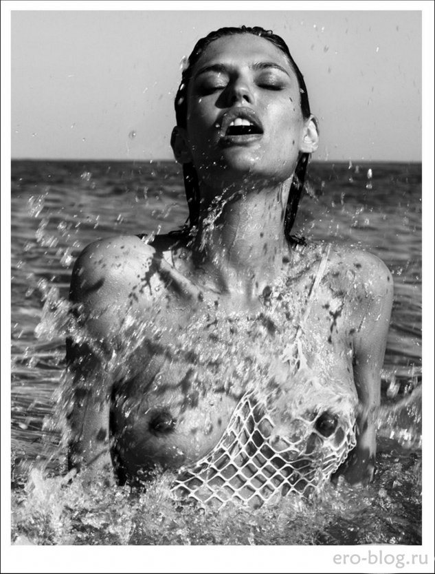 Итальянская модель Бьянка Балти ню