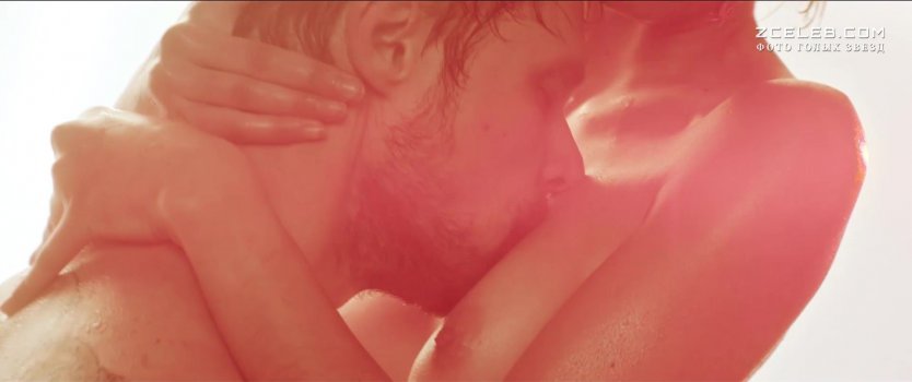 Мария Машкова голая в фильме Лапси