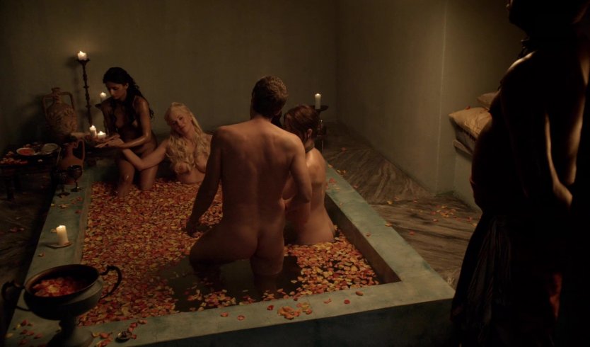Сериал Спартак Лаура Суррич nude