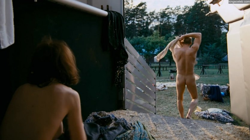 Джастин Уоддэлл сцены ню