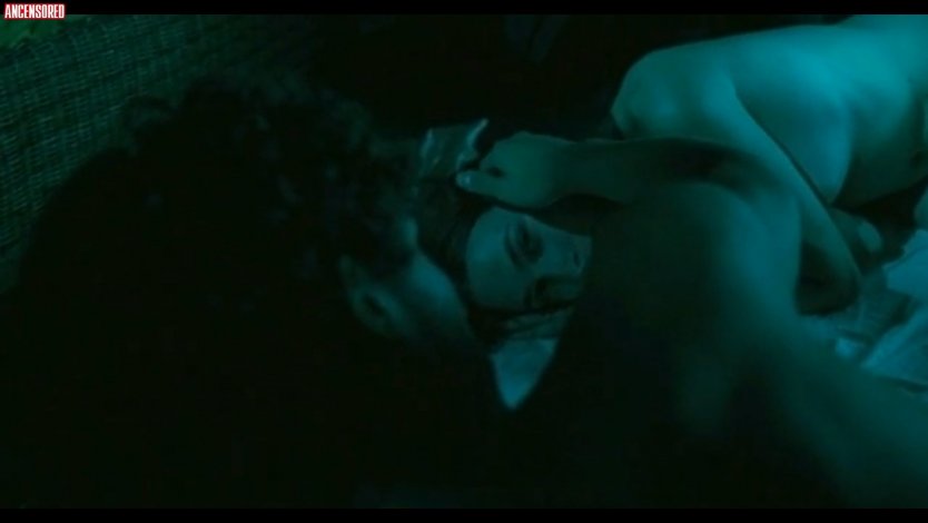 Даниэла Вирджилио фото ню