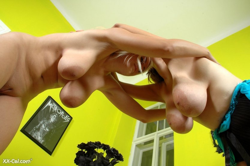 Деревенские бабы с большими сиськами