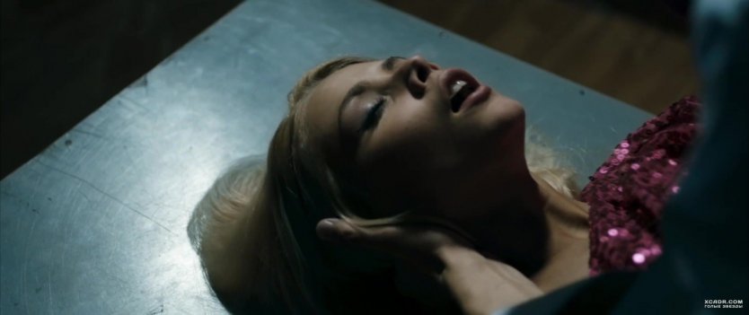 Анастаси́я Генна́дьевна Цвета́ева голая