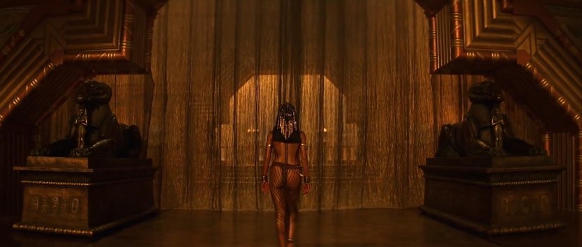 Патрисия Веласкес топлес