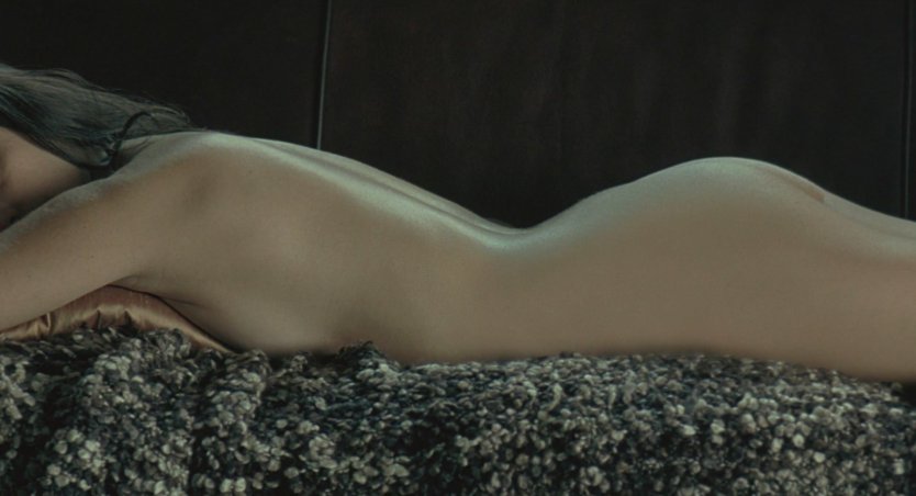 Элегия Пенелопа Крус ню