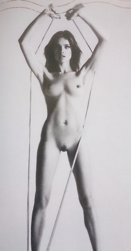 Эмбер Валлетта горячие ню