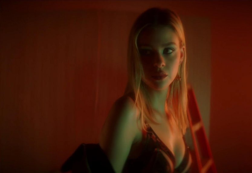 Nicola Peltz Scene