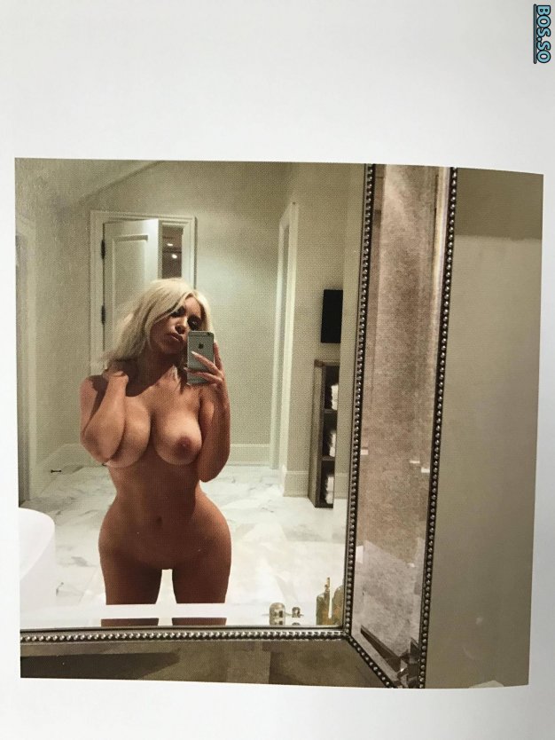 Ким Кардашьян голая фотосессия
