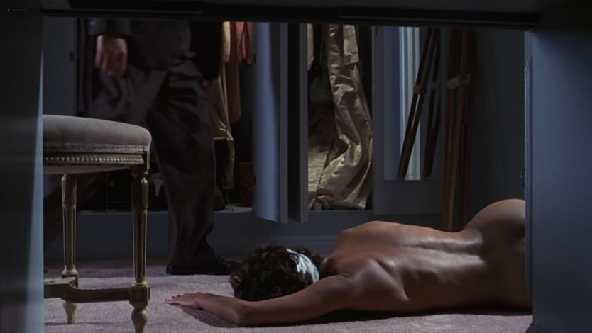 Актриса Холли Берри голая