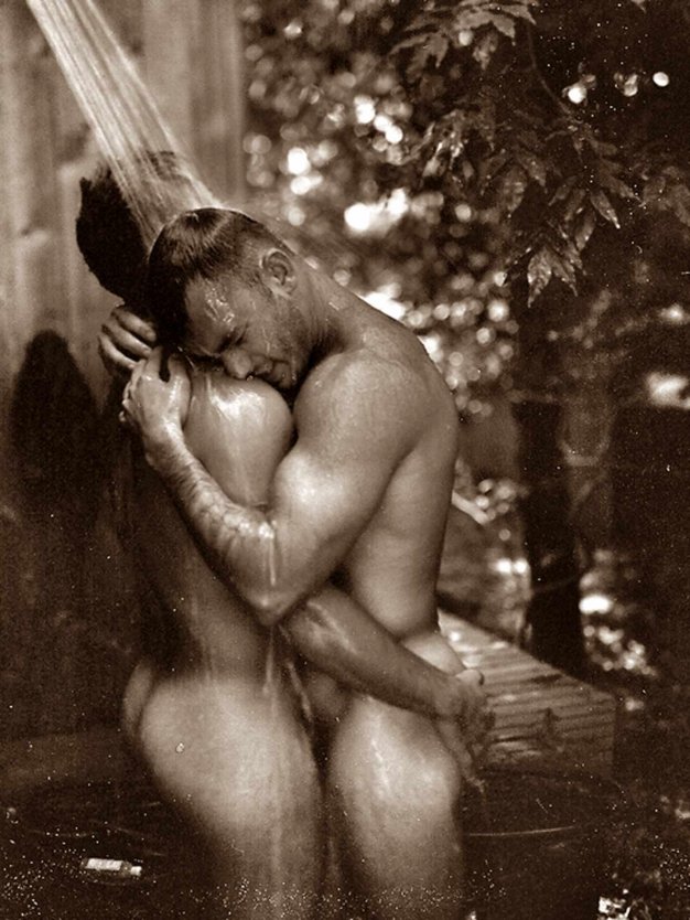 Фотосессии голых мужчин и женщин