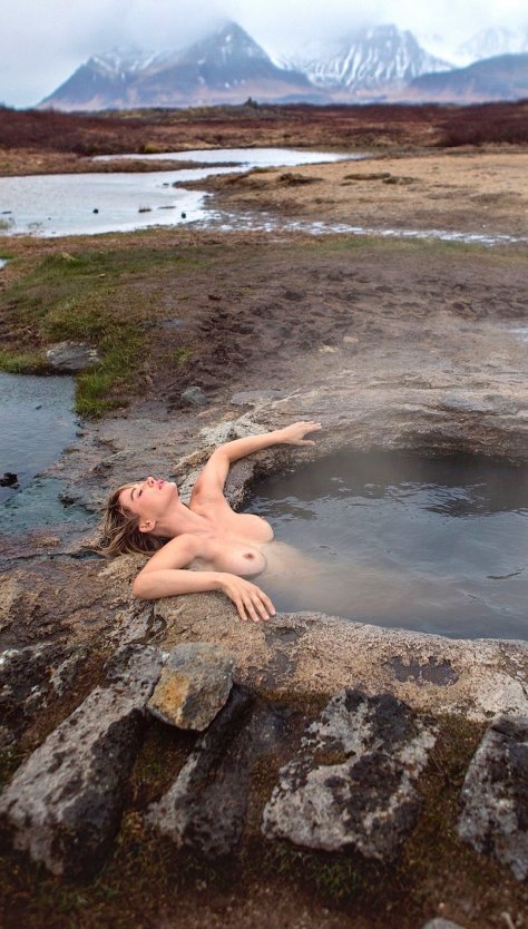 Исландия женщины голые