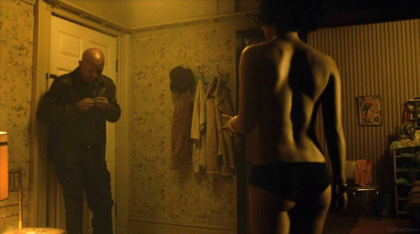 Голая актриса рут Негга картинки