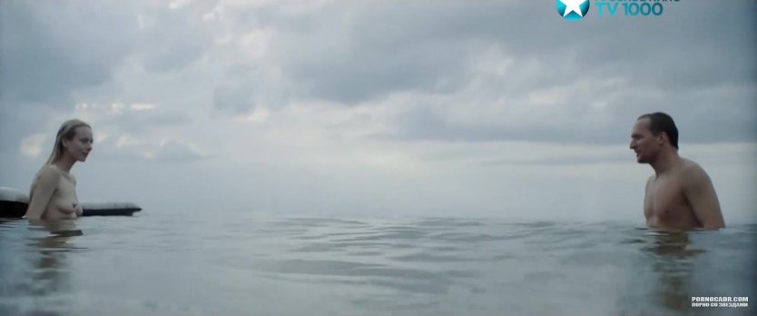 Северия Янушаускайте в купальнике