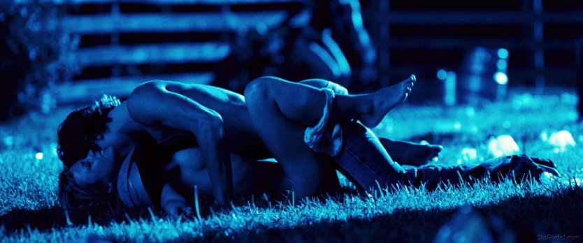 Кристина Риччи стон черной змеи голая