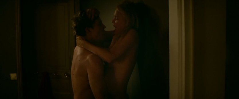 Юли Энгельбрехт Julie Engelbrecht голая