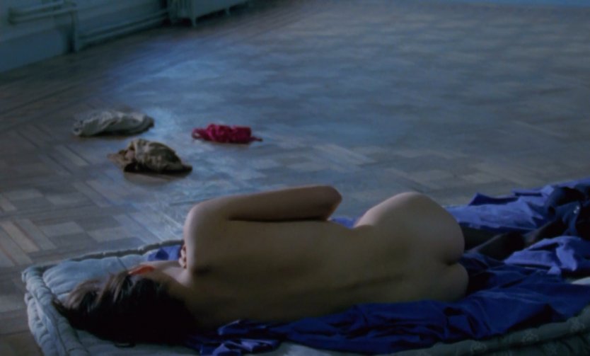 Марион Котийяр постельные сцены