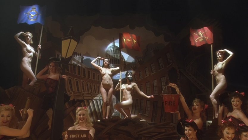 Мэгги Джилленхол nude Scene