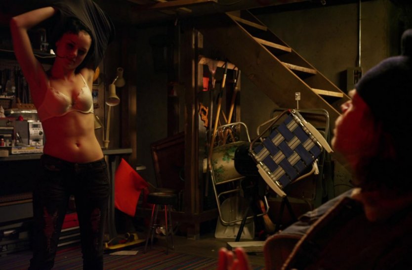 Лаура Уиггинс голая полностью