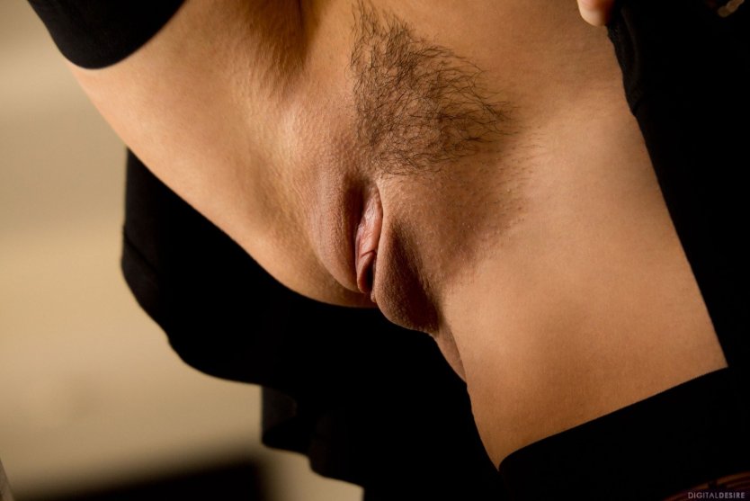 Красивый лобок спереди