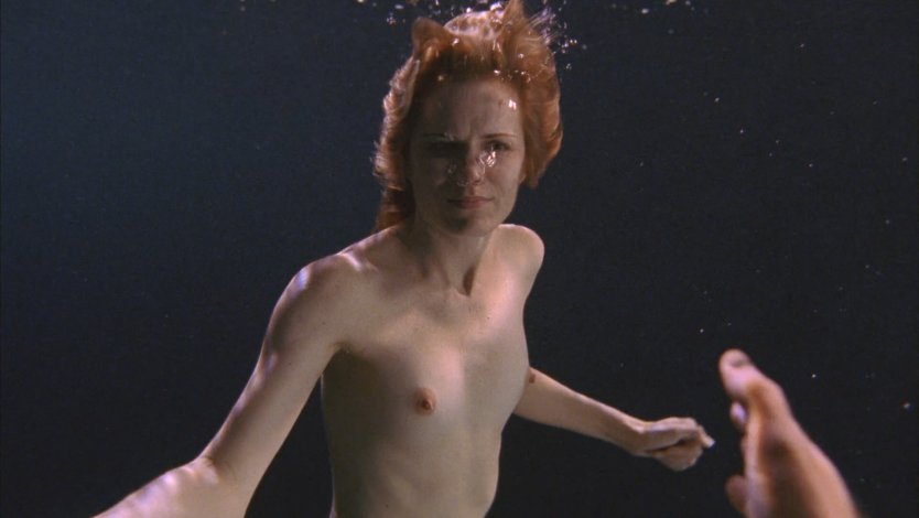 Эротические сцены в кино Ким Бейсингер