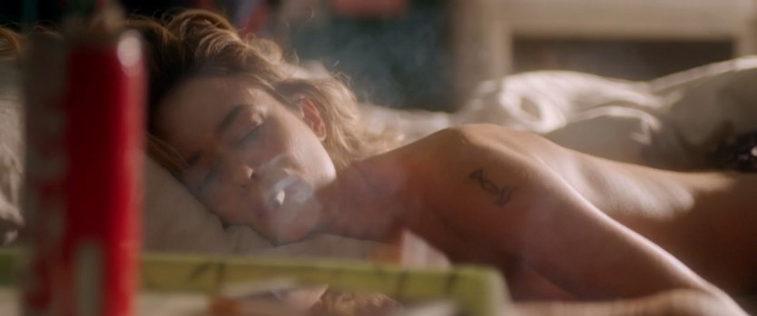 Порнозвезда Шарлотта nude -gif