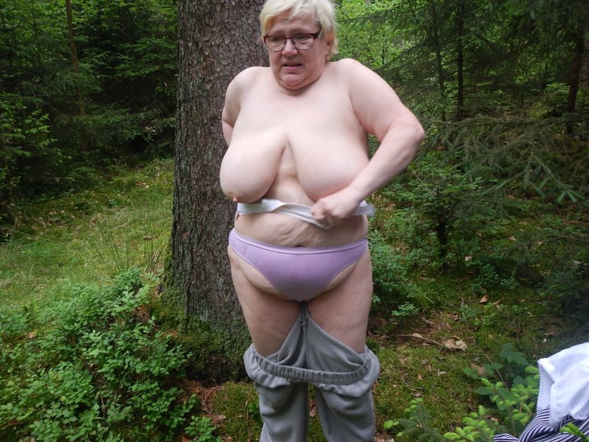 Ббв волосатые старые ботомлесс