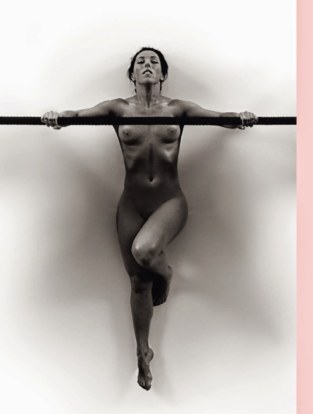 Голые женщины Зои Салдана