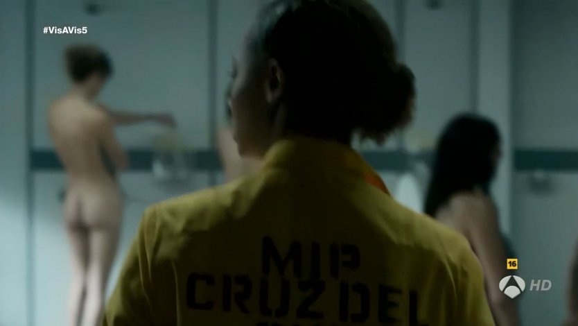 Мэгги Грейс голая в фильме