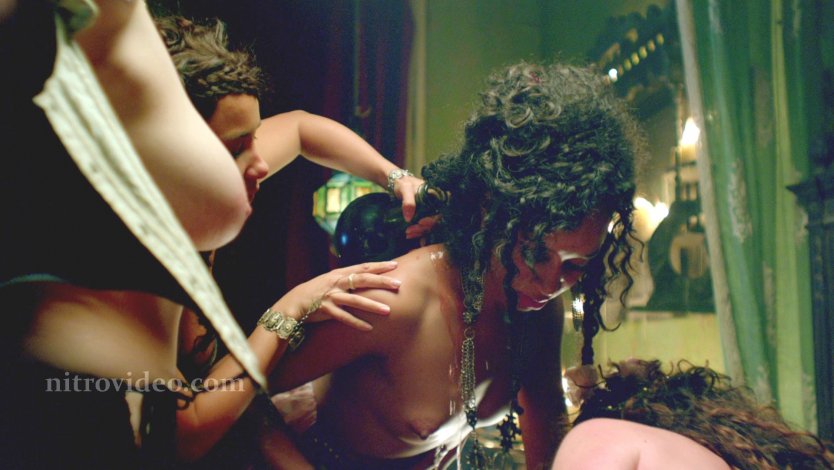 Джессика Паркер Кеннеди xxx