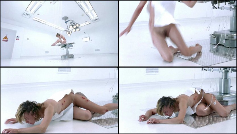 Милла Йовович голая обитель зла