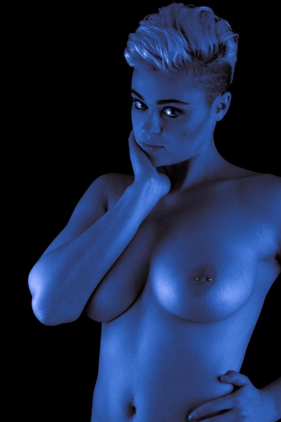 Стефании Феррарио попа