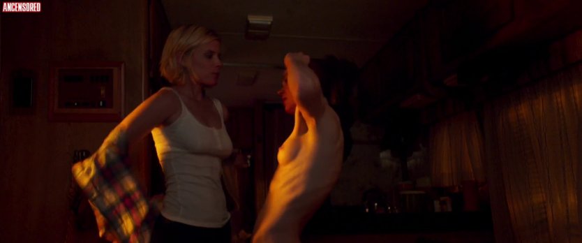 Ellen Page aka Elliot Page nude in Tallulah