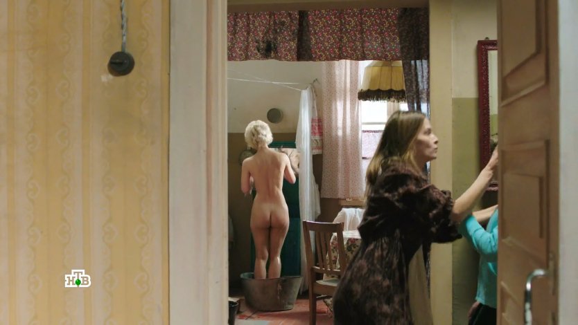 Голая Полина Стрельникова