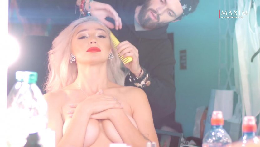 Анастасия Ивлеева голая