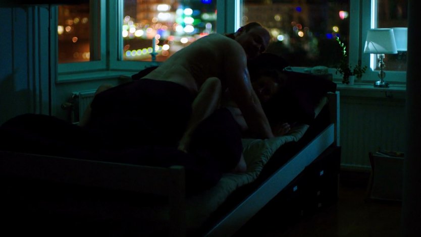 Адель Экзаркопулос нагая