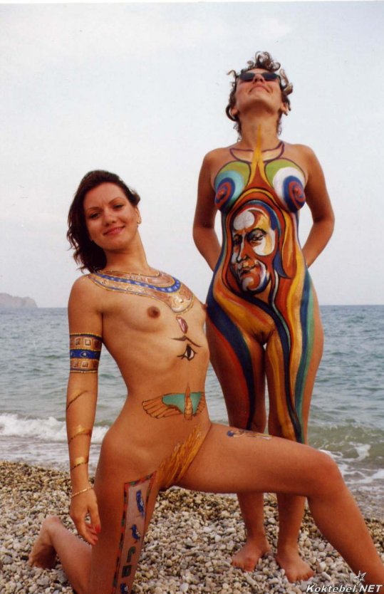 Разрисованные нудисточки