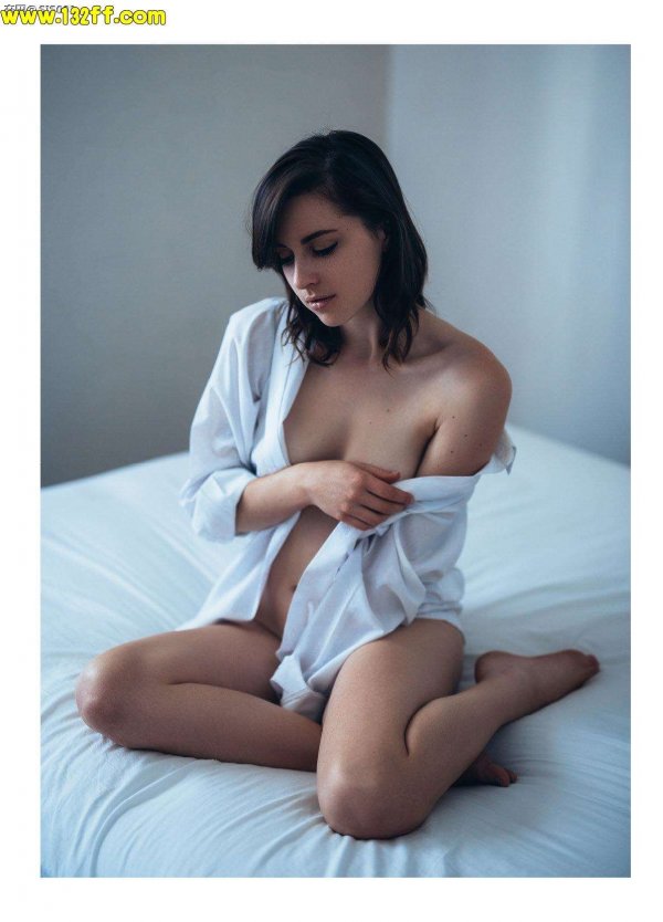 Эротичные девушки в рубашках