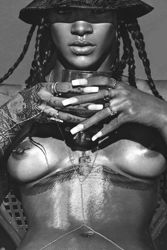 Рианна эротическая фотосессия