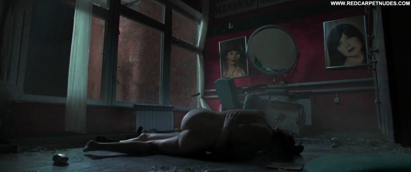 Мелани Тьерри голая в фильме