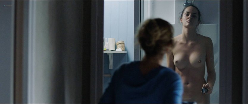 Елена Лядова голая в фильме